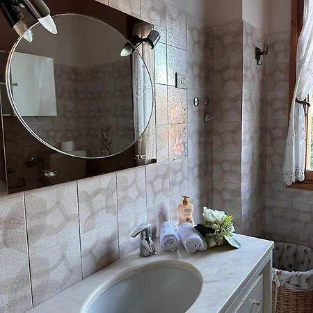 아파트 Casa Angiolino, Angolo Di Pace Vicino All'orrido Di Gea Villa d'Aiano