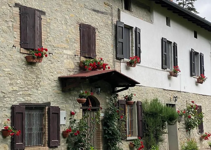 Casa Angiolino, Angolo Di Pace Vicino All'orrido Di Gea דירה Villa d'Aiano