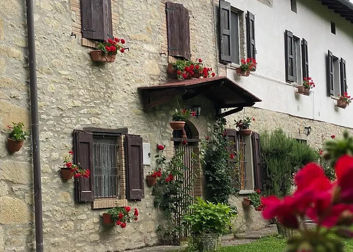 Casa Angiolino, Angolo Di Pace Vicino All'orrido Di Gea アパート Villa d'Aiano